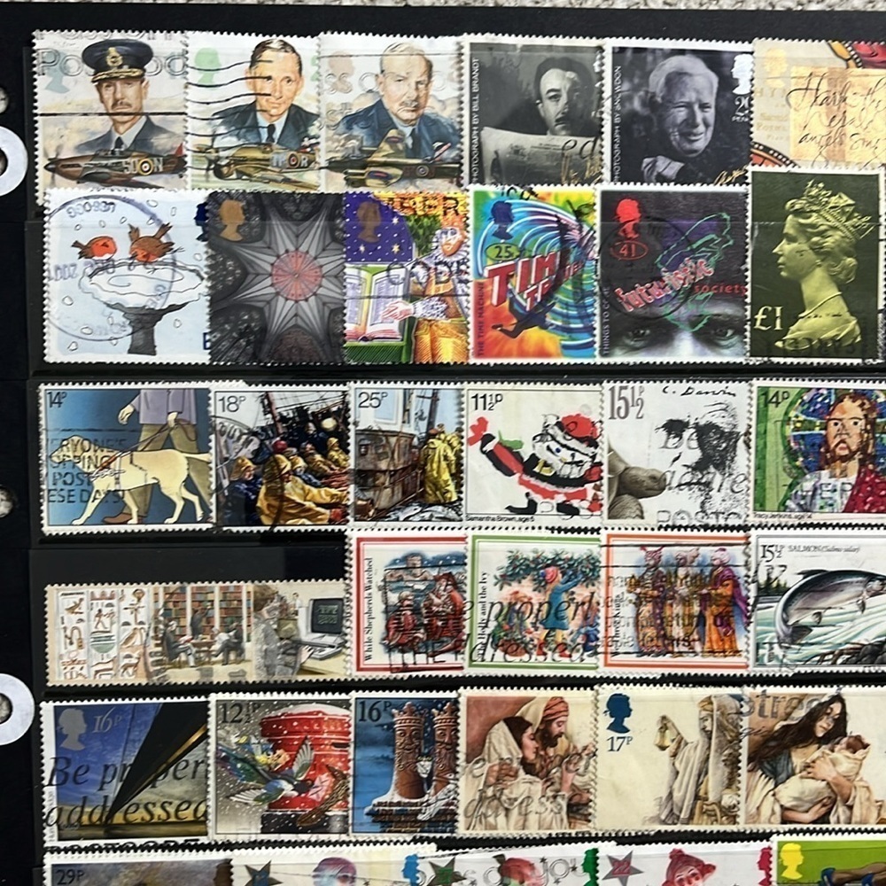 Britain Postage Stamps #11 - Picture 4 of 5